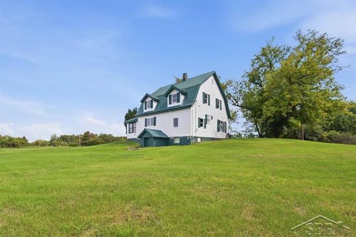 6015 N Water Road, Edenville Township, MI, 48657 | Card Image
