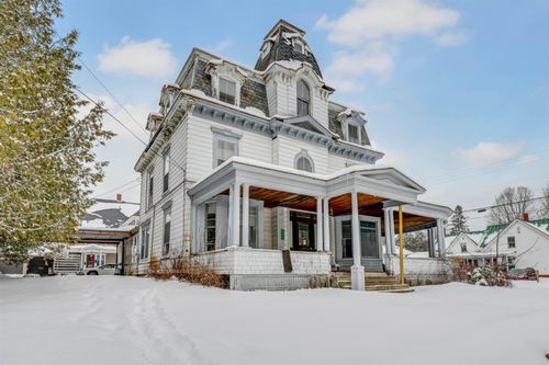 277 Summer St, St. Johnsbury, VT, 05819-2189 | Card Image