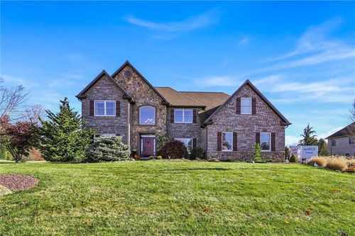 330 Manor Drive, Lower Nazareth Twp, PA, 18064 | Card Image