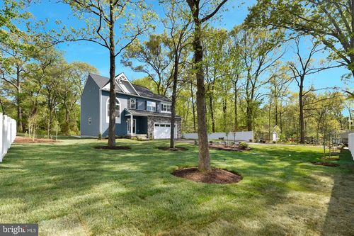 13 Luke Dr, PASADENA, MD, 21122-4511 | Card Image
