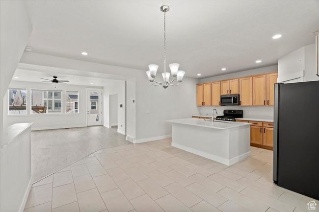 13192 S Lowick Ln, House other with 4 bedrooms, 4 bathrooms and 2 parking in Herriman UT | Image 6