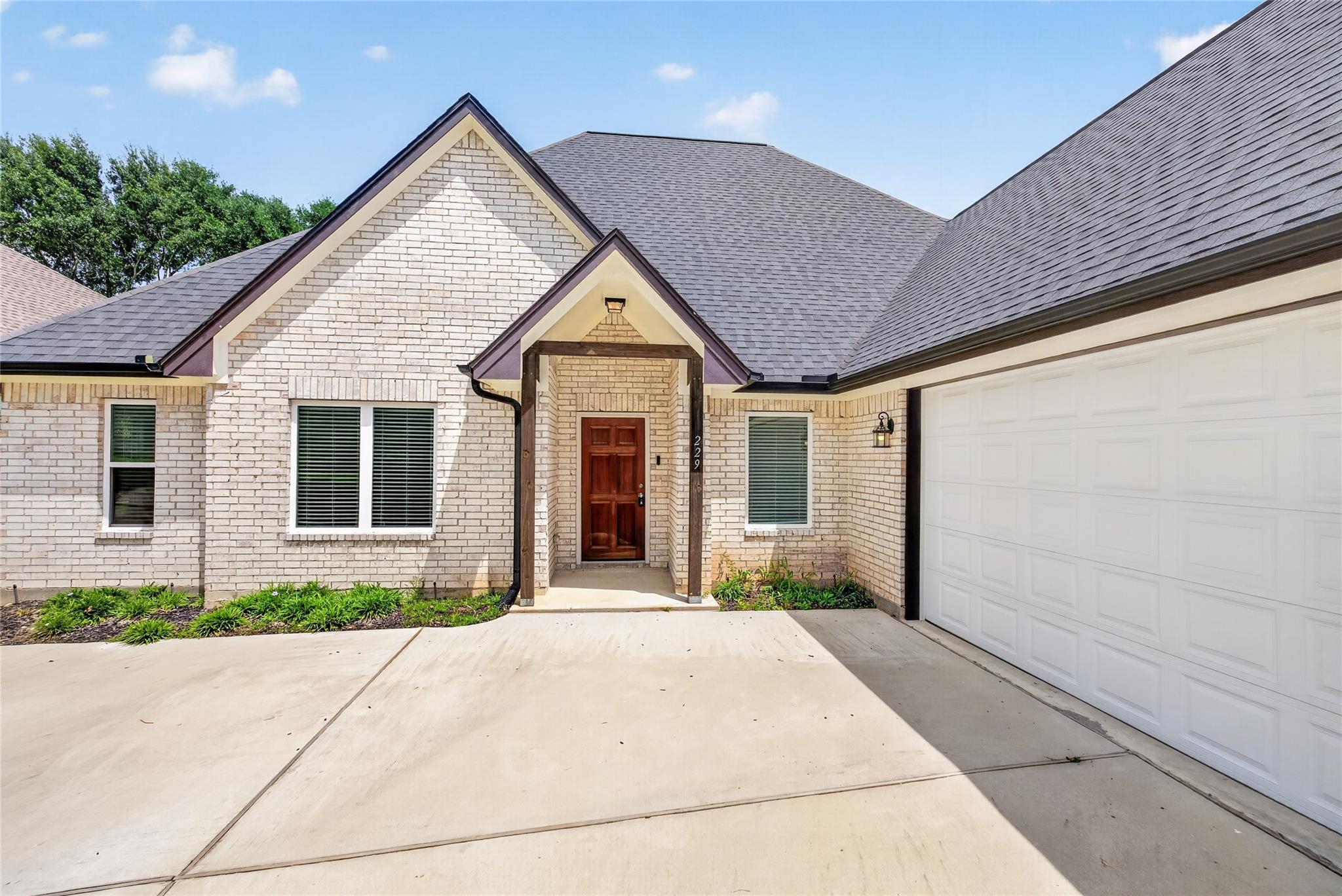 Residential in Montgomery 3