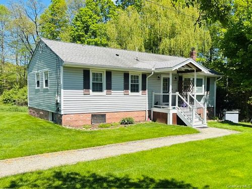 211 Sigler Rd, Pine Plains, NY, 12567-5137 | Card Image