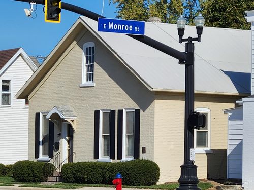 6 N Washington St, New Bremen, OH, 45869-1112 | Card Image