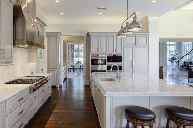 10617 Bridge Hollow Ct, House other with 6 bedrooms, 10 bathrooms and null parking in Dallas TX | Image 14