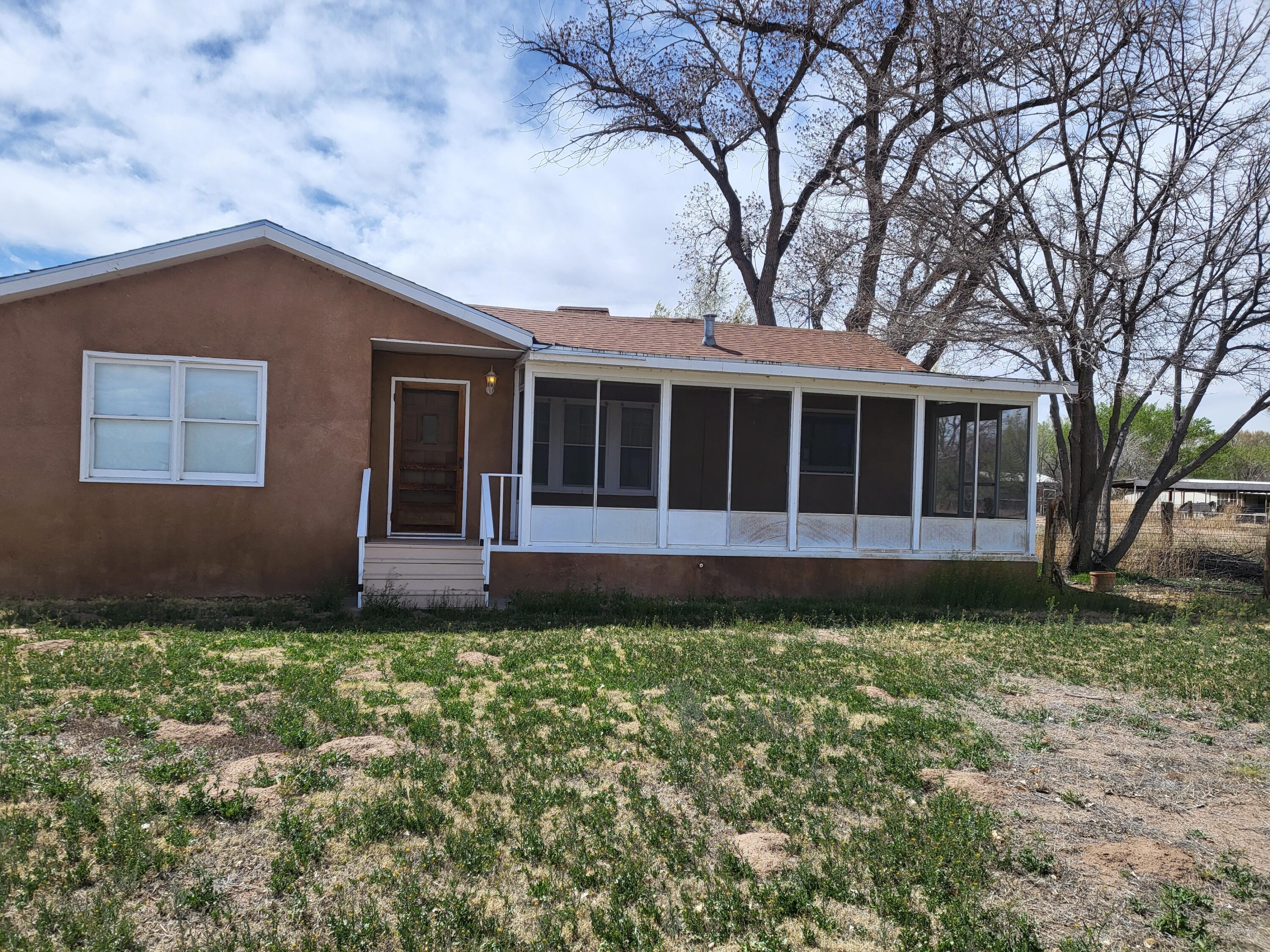 Edeal Rd, Los Lunas, NM 87031