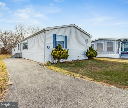 7 Colonial Ln, REHOBOTH BEACH, DE, 19971-9722 | Card Image