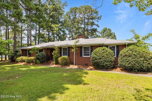 3015 Carey Rd, Kinston, NC, 28504-1335 | Card Image