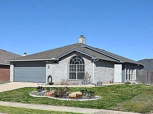 1011 Waterview Dr, Little Elm, TX, 75068-5280 | Card Image