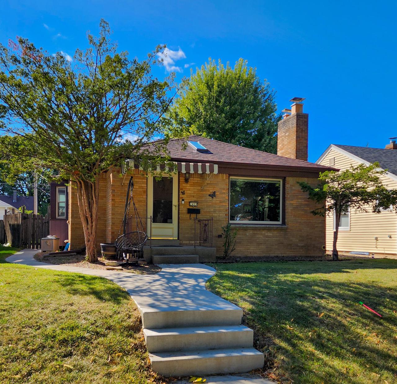 61st St, Milwaukee, WI 53219