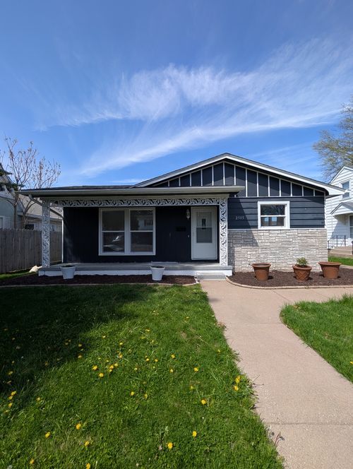 2505 23rd Avenue B Avenue, Moline, IL, 61265 | Card Image