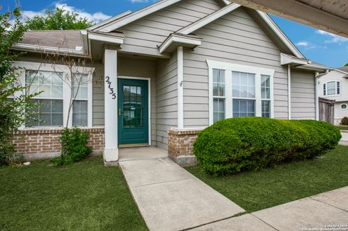 2735 Crown Holw, San Antonio, TX, 78251-1722 | Card Image