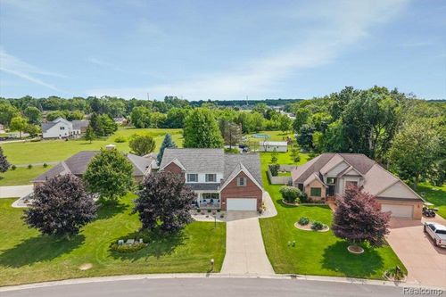 4981 Kay Dr, Monroe, MI, 48161-3657 | Card Image