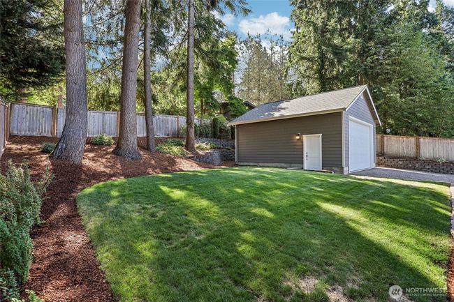 23629 7 Th Ave W, House other with 3 bedrooms, 3 bathrooms and 2 parking in Bothell WA | Image 28