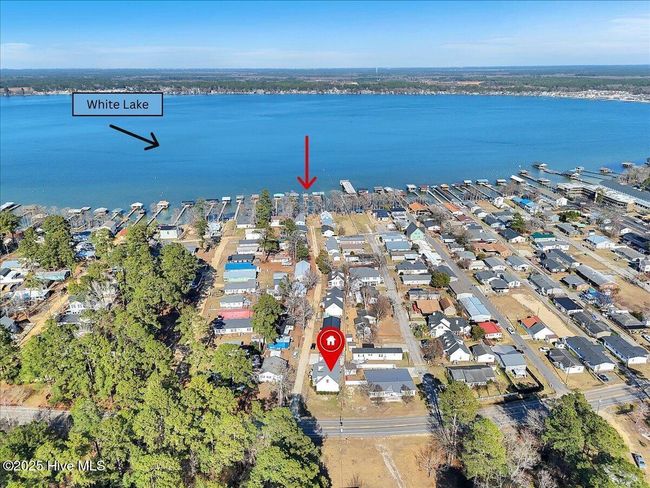 WHITE LAKE AND HOUSE LOCATION & COMMUNITY PIER | Image 39