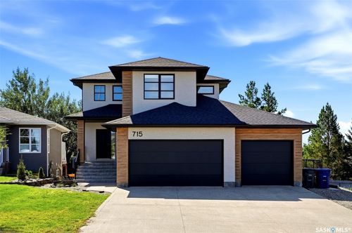 715 3rd Avenue, Pilot Butte, SK, S0G3Z0 | Card Image