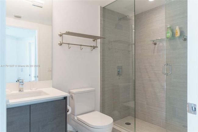 UNIT-1101 - 300 Sunny Isles Blvd, Condo with 3 bedrooms, 4 bathrooms and null parking in Sunny Isles Beach FL | Image 17