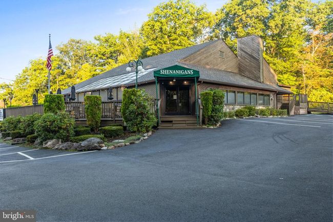 7 Red Oak Rd, House other with 3 bedrooms, 3 bathrooms and null parking in Lake Harmony PA | Image 93