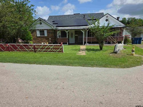 200 Rogers, Henderson, TX, 75654 | Card Image