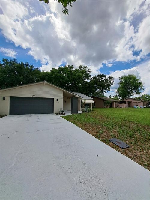 37 Cooper Ln, PALM COAST, FL, 32137-8185 | Card Image