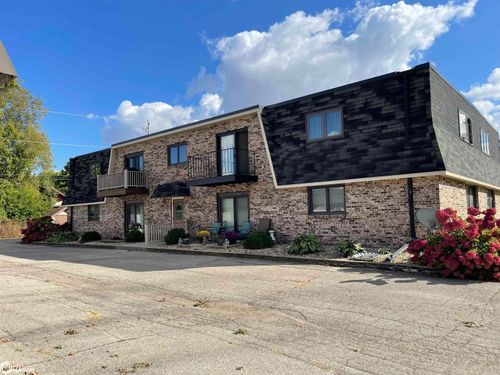 unit-7-809 3rd St, Reinbeck, IA, 50669-1156 | Card Image