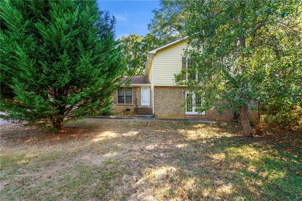 Oakland Rd, Lawrenceville, GA 30044