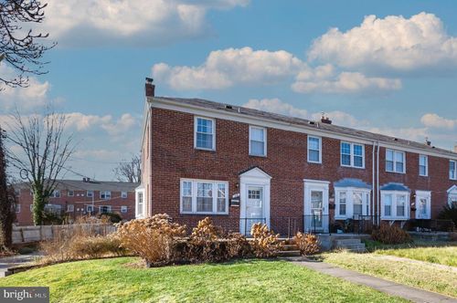312 Small Ct, BALTIMORE, MD, 21228-1936 | Card Image