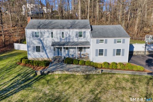 39 Marion Rd, Westport, CT, 06880-2924 | Card Image