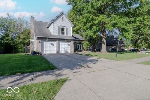 5037 Deer Creek Pl, Indianapolis, IN, 46254-3731 | Card Image