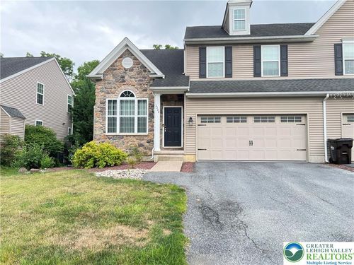 2288 Creekside Dr, COPLAY, PA, 18037-2075 | Card Image