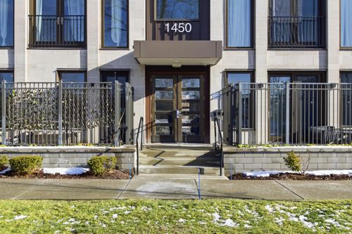 unit-7-1450 Townsend St, Detroit, MI, 48214-2669 | Card Image