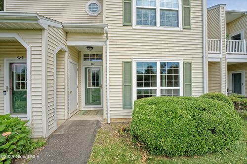 614 Apex Ln, Troy, NY, 12182-1687 | Card Image