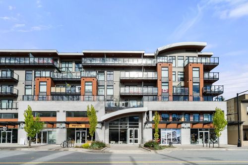 411-38033 Second Ave, Squamish, BC, V8B0C4 | Card Image