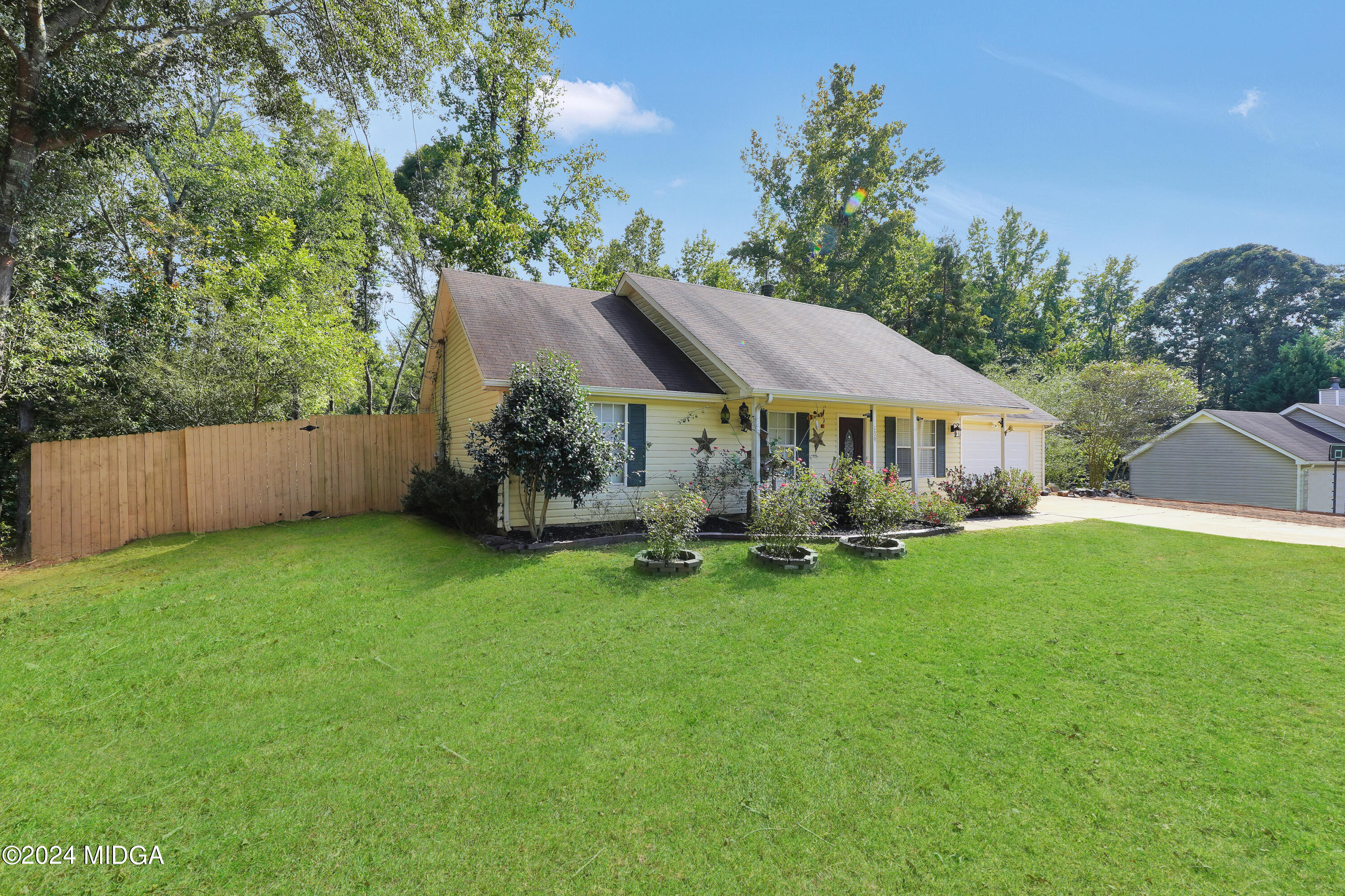 Stony Brook Cir, Jackson, GA 30233