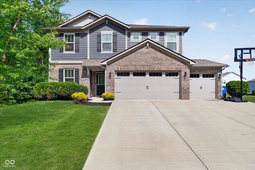 9863 Gaylen Ct, Fishers, IN, 46040-4013 | Card Image