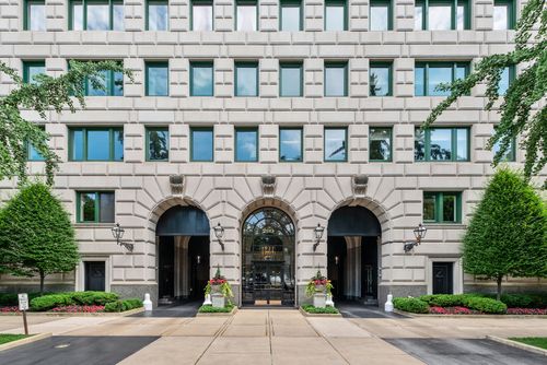 14-209 E Lake Shore Dr, CHICAGO, IL, 60611-1307 | Card Image