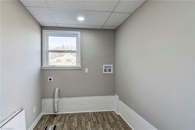 211 Riverside Cir, House other with 3 bedrooms, 1 bathrooms and null parking in Eden NC | Image 21