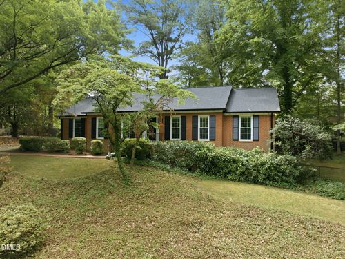803 W Cornwallis Dr, Greensboro, NC, 27408-5620 | Card Image