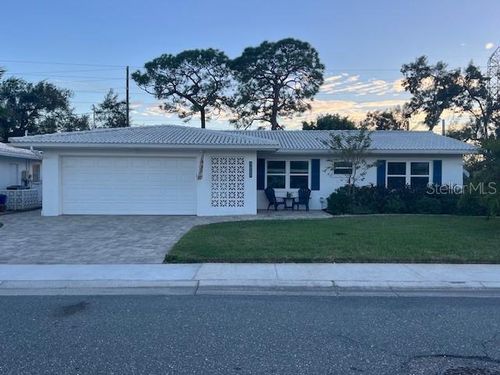 3902 97th Ave N, PINELLAS PARK, FL, 33782-4047 | Card Image