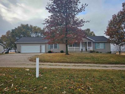 23604 Highway 57, Home with 3 bedrooms, 2 bathrooms and null parking in Parkersburg IA | Image 1