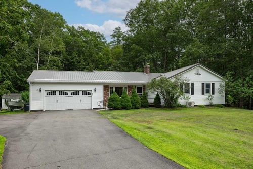 43 Lone Pine Cir, Barrington, NH, 03825-5602 | Card Image