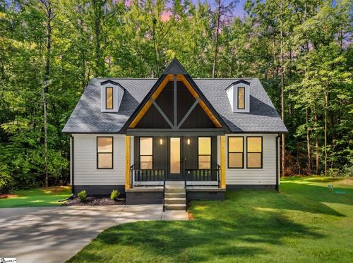 143 Nottingham Drive, Westminster, SC, 29693 | Card Image