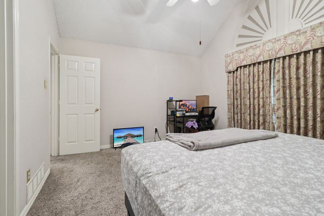 409 Meadow Ln, House other with 3 bedrooms, 2 bathrooms and null parking in Denton TX | Image 19