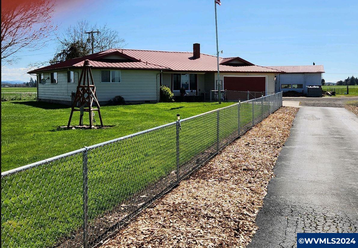 Muller Dr, Albany, OR 97322
