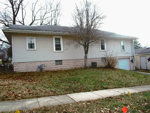803 Madison Ave, Dixon, IL, 61021-3516 | Card Image