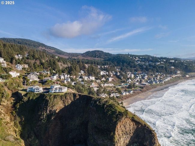1816 Maxwell Mountain Rd, House other with 12 bedrooms, 9 bathrooms and 4 parking in Oceanside OR | Image 5