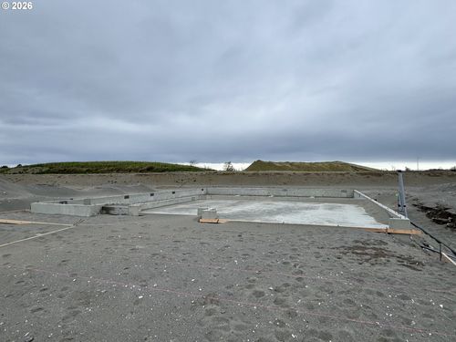 859 E Kinsley Ave, Hermiston, OR, 97838-2359 | Card Image