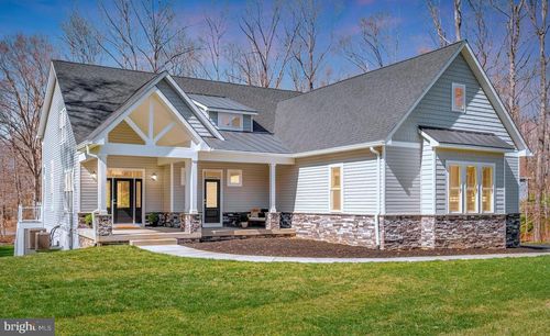 2 Old House Rd, BUMPASS, VA, 23024-4791 | Card Image