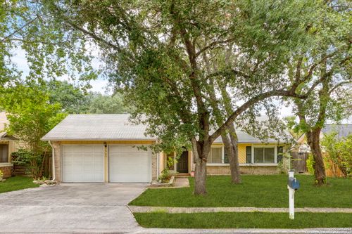 5963 Lost Crk, San Antonio, TX, 78247-1325 | Card Image