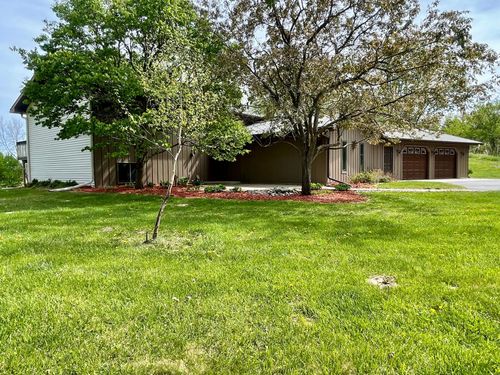 170 6th Ln Ne, Oronoco, MN, 55960-1902 | Card Image